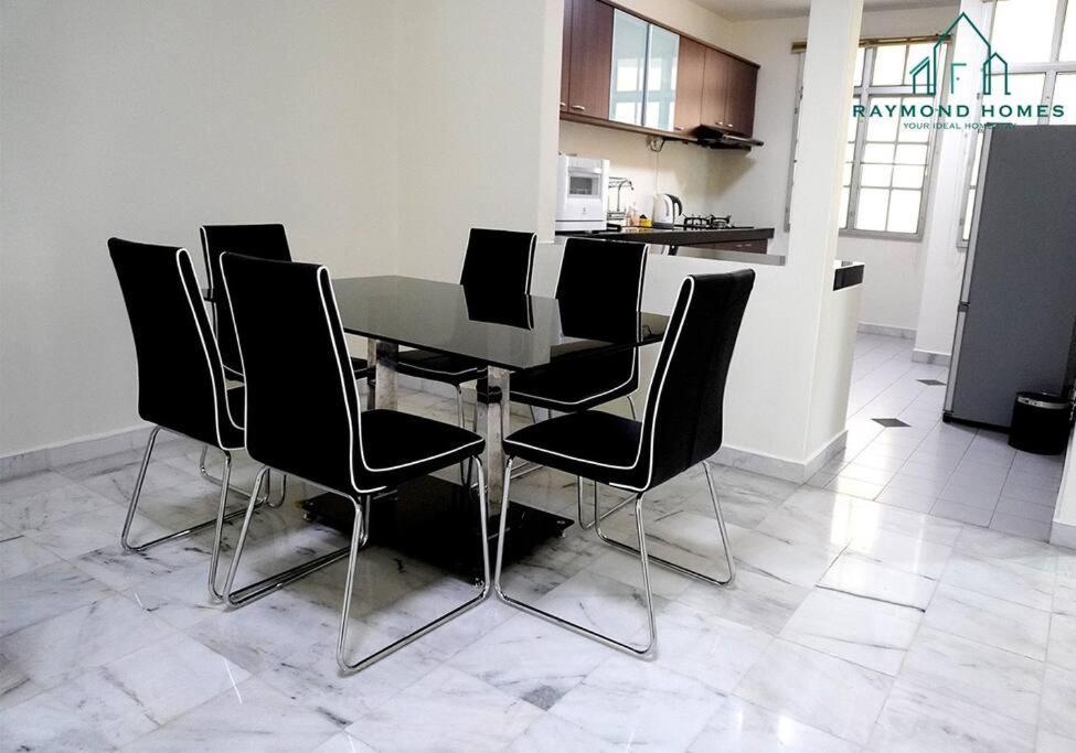 99 Kelawei Apartment George Town Ngoại thất bức ảnh