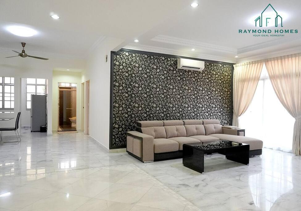99 Kelawei Apartment George Town Ngoại thất bức ảnh